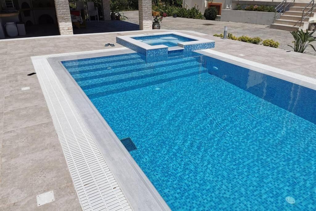 Fiore Di Rodi - Private Pool, Jacuzzi And Barbecue Ialysos  Exterior foto
